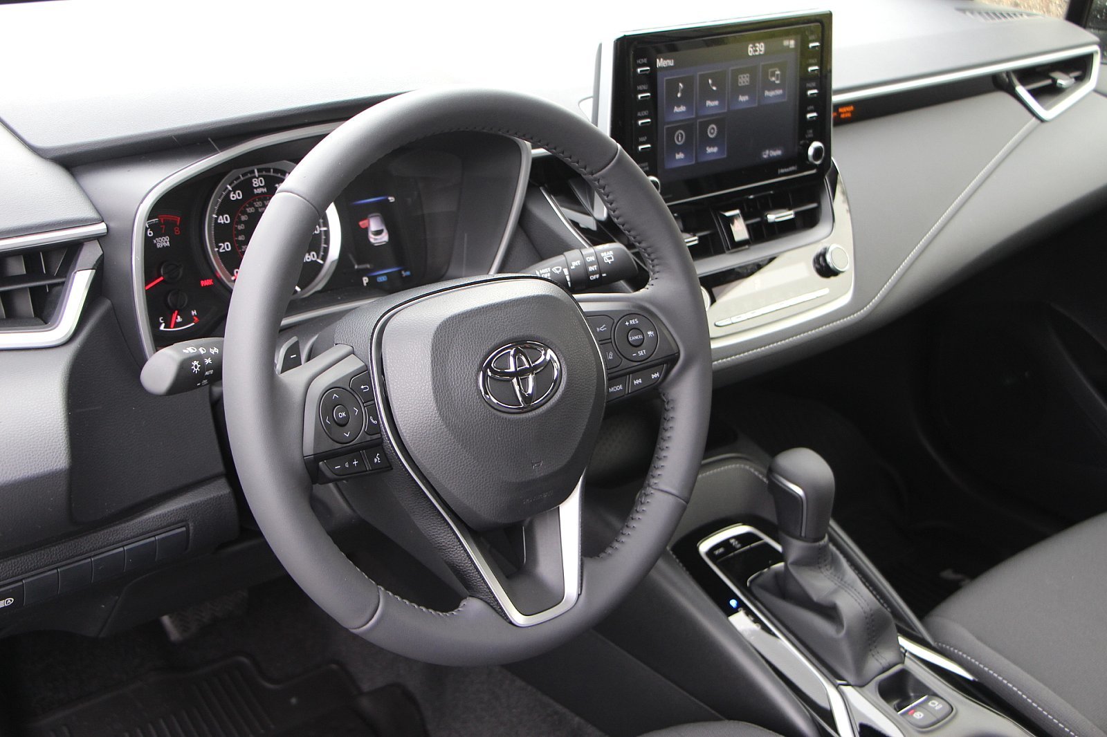 New 2020 Toyota Corolla Hatchback Se Nightshade Edition Front Wheel Drive Hatchback
